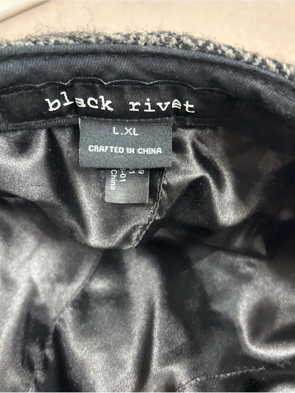Black Rivet black rivet